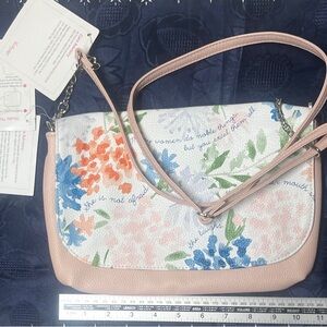 Pink studio 31 pink blush floral clutch bag with interchangeable flap. Ps 112:7